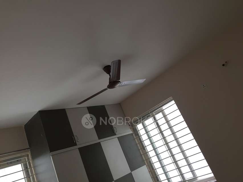2 BHK Flat In Tnr Sulakshana, Laxmi Narashima Puram Colony For Sale  In Laxmi Narashima Puram Colony