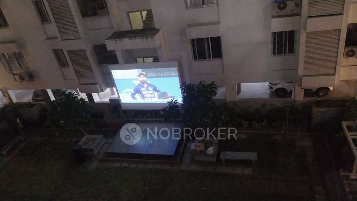 2 BHK Flat In Tnr Sulakshana, Laxmi Narashima Puram Colony For Sale  In Laxmi Narashima Puram Colony