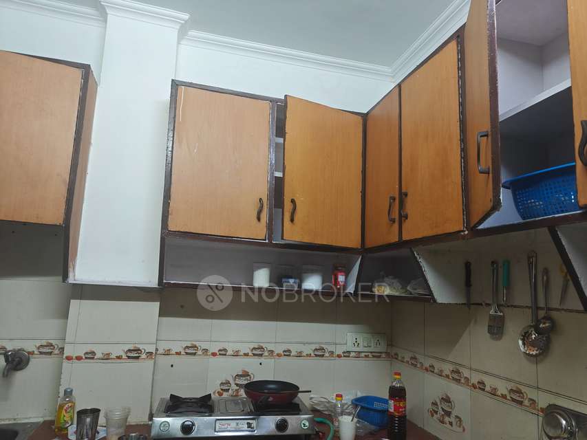 Single Room for  In 1 RK  In Laxmi Nagar