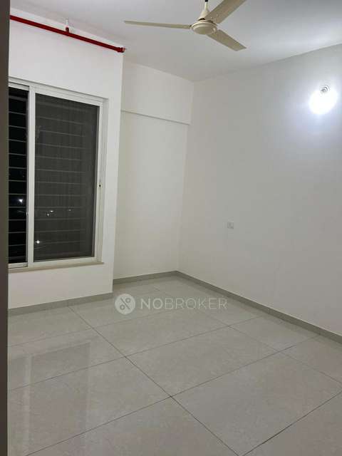 2 BHK Flat In Kolte Patil Little Earth for Rent  In Kiwale