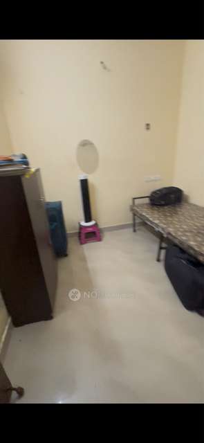 Shared Room for Male In 2 BHK  In Mangalam Moonlight In Ambattur