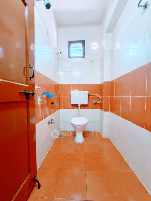 2 BHK Flat In Jayanth Towers For Sale  In Bachupally