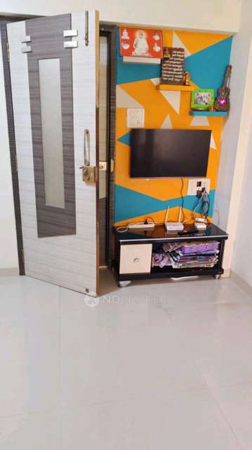 1 BHK Flat In Borivali Sangeeta Co Op Soc B12 for Rent  In Prem Nagar, Borivali West
