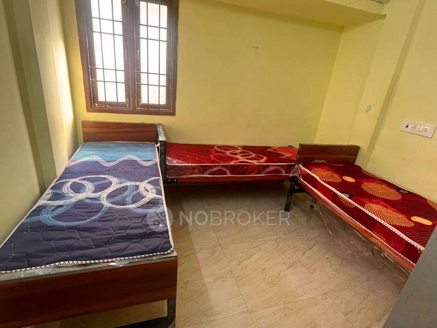 PG for Boys in Karapakkam