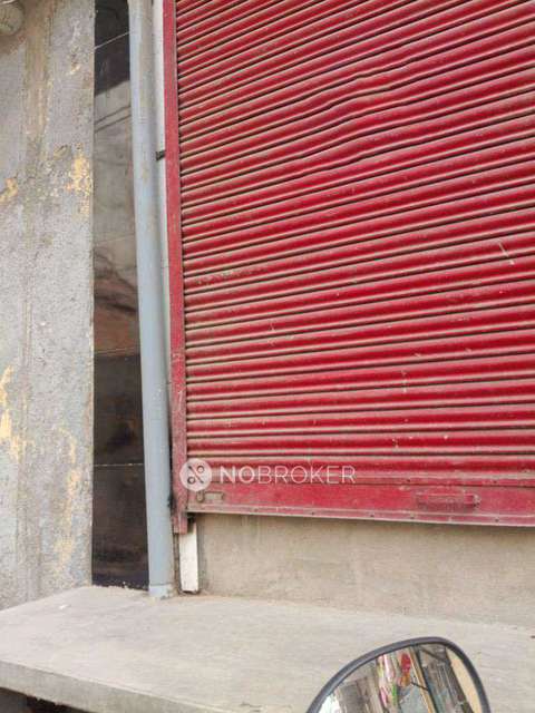 Shop in Sector 62a , Ghaziabad for Rent 
