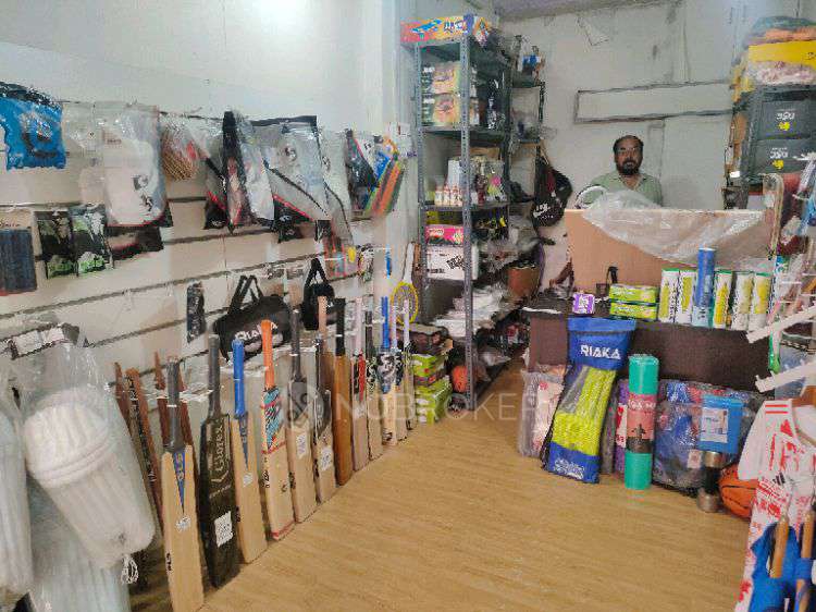 Shop in Chhotusingh Apartment, Mumbai for Rent 