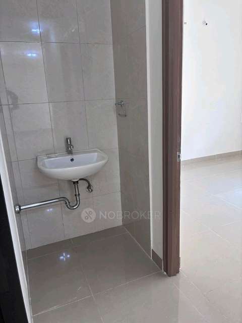 2 BHK Flat In Falcon Tower At Riverview City for Rent  In Kadam Wasti, Tal - Haveli, Loni Kalbhor, Maharashtra 412201, India