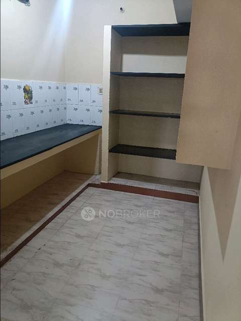 2 BHK House for Rent  In P V Koil Street