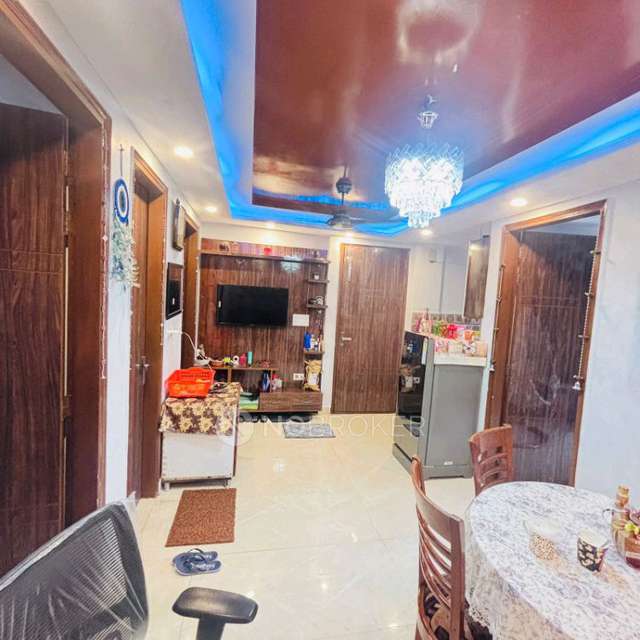 Single Room for Male In 3 BHK  In Govind Puri In ********** Govindpuri Extension, Kalkaji, New Delhi, Delhi 110019, India