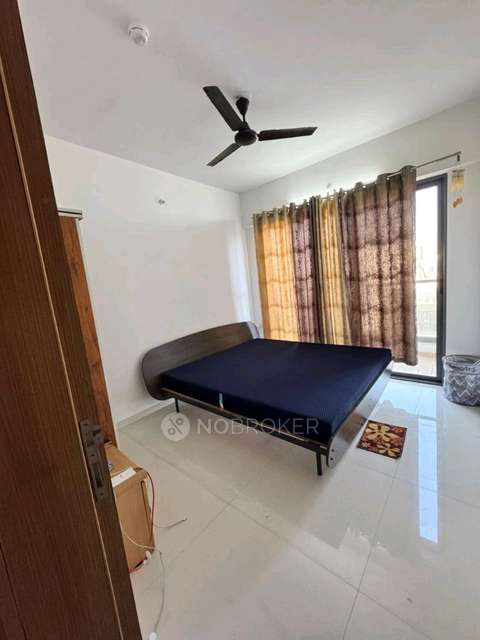 Single Room for Male In 2 BHK  In Majestique Signature Towers In Baner