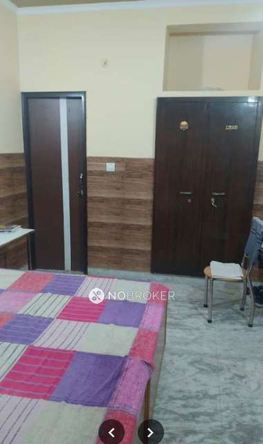 PG for Boys in Sector 126