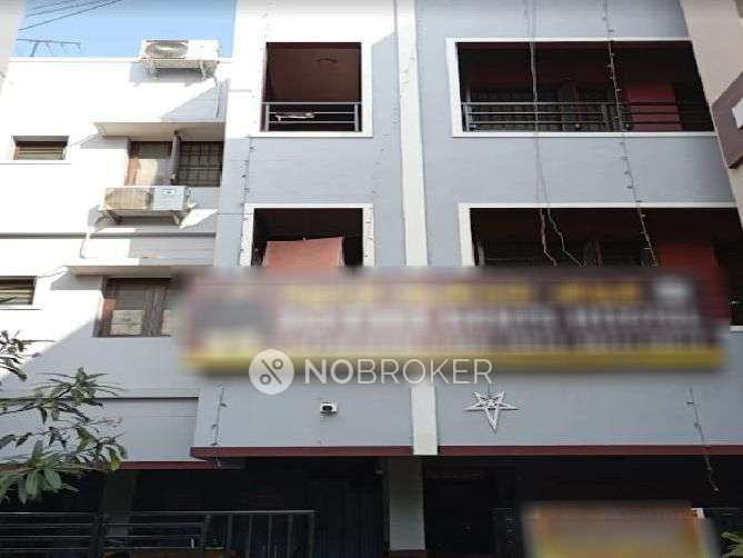 PG for Girls in Navalur