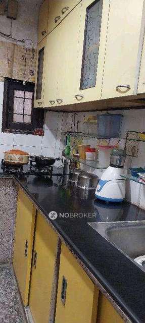 1 RK Flat In B2b For Sale  In Janakpuri