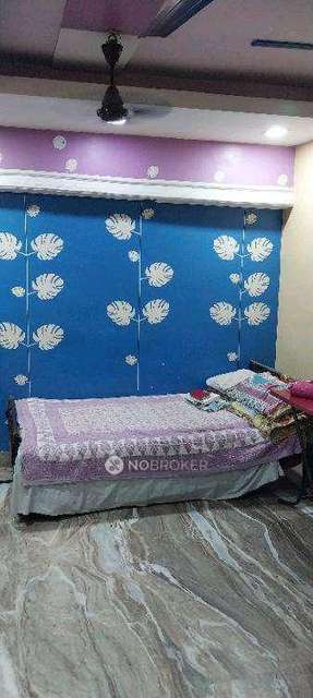 1 RK Flat In B2b For Sale  In Janakpuri