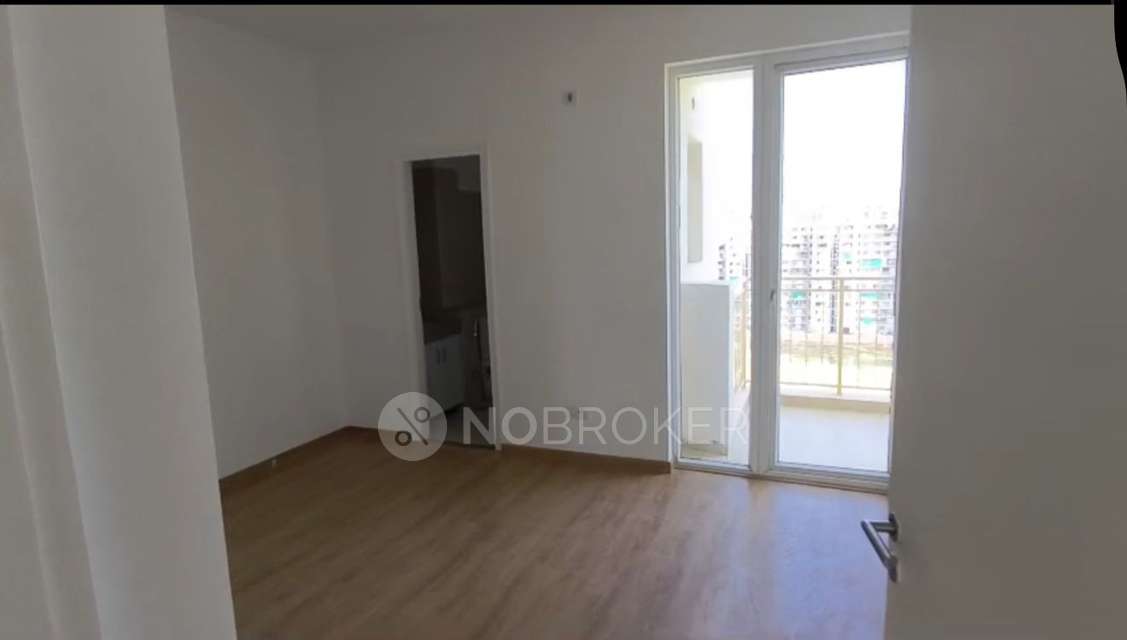 Single Room for Female In 3 BHK  In Emaar Gurgaon Greens In Sector 102, Gurgaon