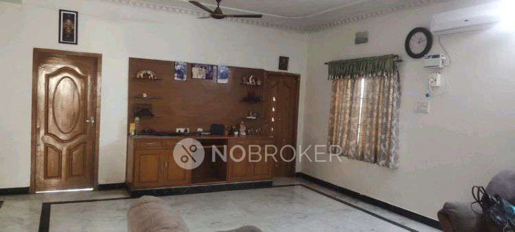 4+ BHK House for Rent  In Maduravoyal