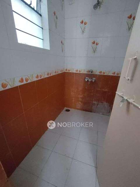 1 BHK Flat In Nilesh Prestige for Rent  In Hadapsar