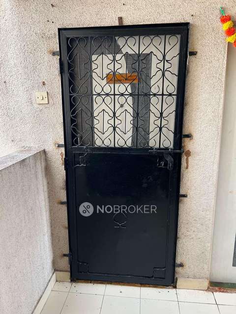 1 BHK Flat In Nilesh Prestige for Rent  In Hadapsar