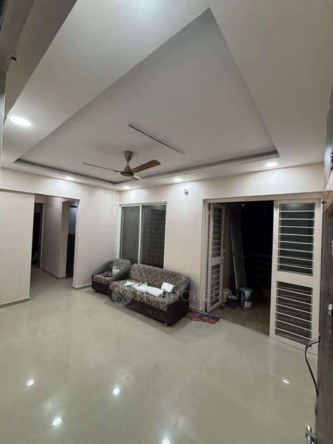 1 BHK Flat In Majestic Towers For Sale  In Katraj
