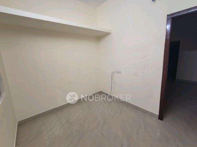 2 BHK House for Rent  In 2513, 1st Cross Street