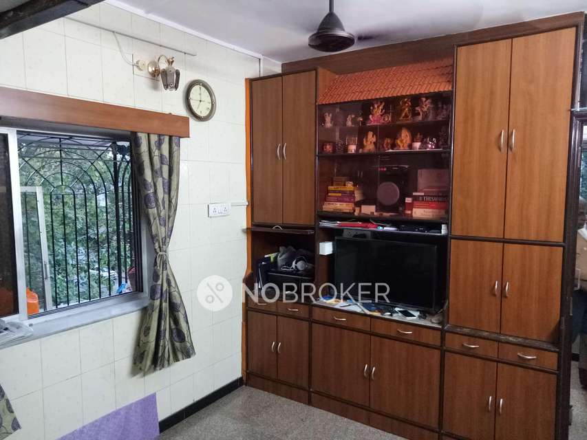 1 BHK Flat In Kabirashram Chs for Rent  In Lower Parel