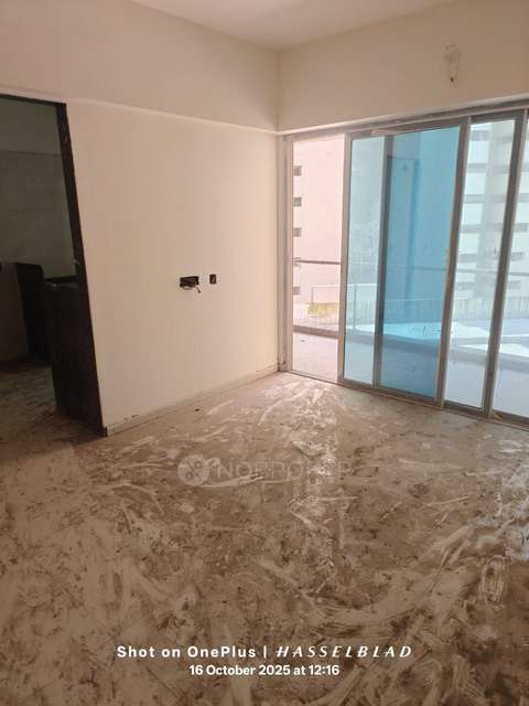 1 BHK Flat In Gauri Excellency For Sale  In Kandivali West