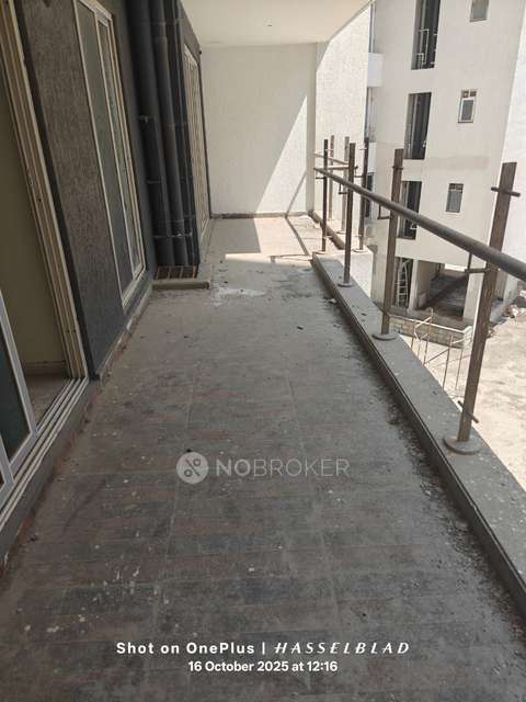 1 BHK Flat In Gauri Excellency For Sale  In Kandivali West