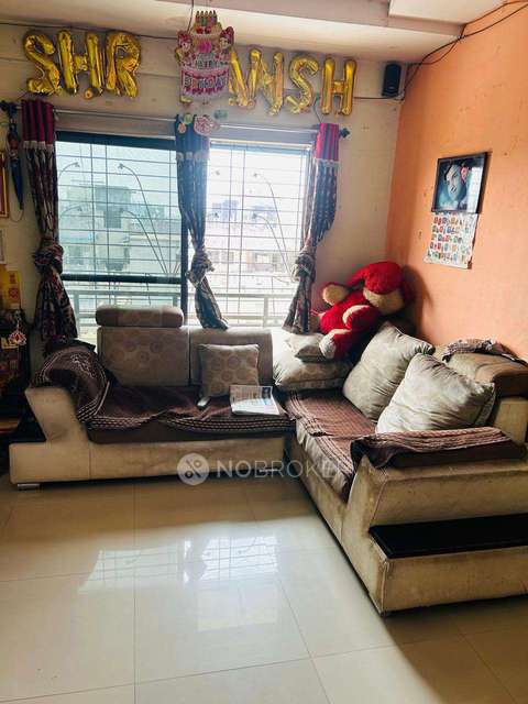 1 BHK Flat In Tulsi Shine Chs, Pimpri-chinchwad for Rent  In Spine City Mall