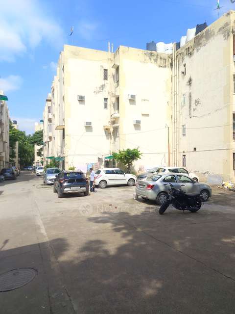 3 BHK Flat In Arjun Apartments For Sale  In Vikaspuri