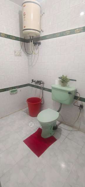 3 BHK Flat In Arjun Apartments For Sale  In Vikaspuri