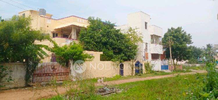 4+ BHK House For Sale In Veppambaattu