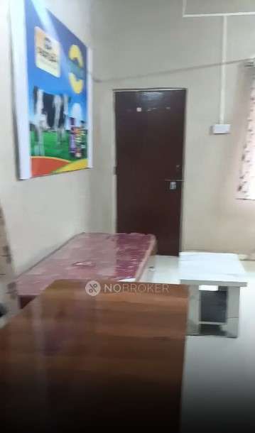 1 RK Flat In Shetty Building  for Rent  In Medical