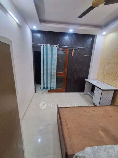 1 RK Flat In Prem Nivas for Rent  In Kamla Nagar