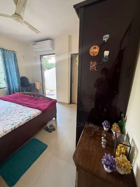 2 BHK Flat In Nisarg Pooja Society for Rent  In Nisarg Pooja Society
