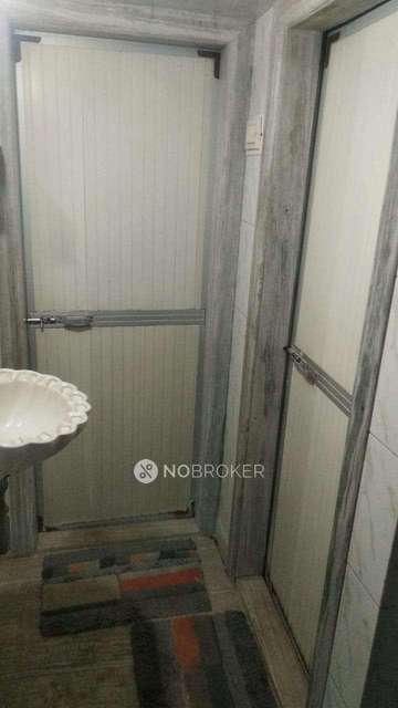 2 BHK Flat In Swami Lila Shah Society For Sale  In Ghatkopar West