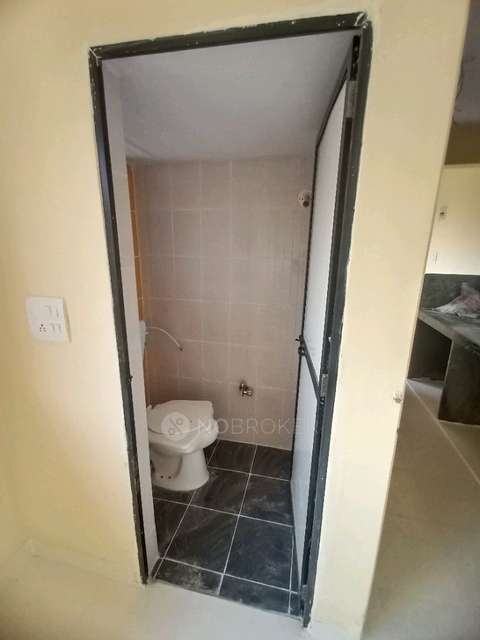 1 RK Flat In Neptune Swarajya For Sale  In Ambivli