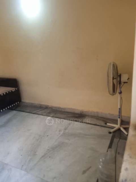 1 BHK House for Rent  In Sector 37