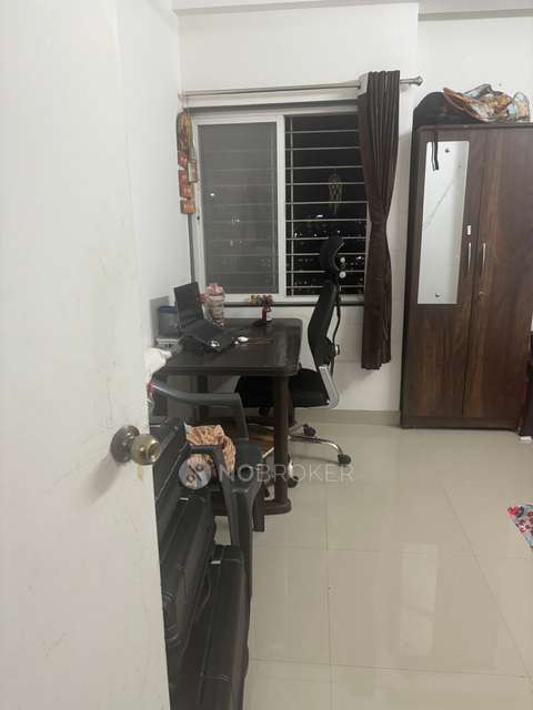 Single Room for Female In 2 BHK  In Mhada Towers  In Mhada Towers Pimpri Waghere