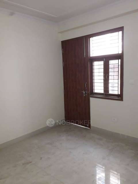 1 BHK Flat For Sale  In Phi Iv