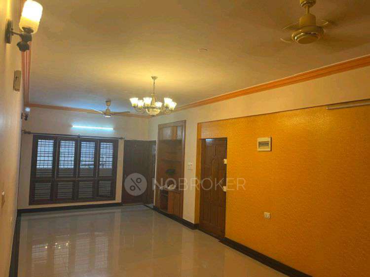 3 BHK Flat In Chaitra Manor Apartment,#201, 14th Cross, Kanaka Nagar, Hebbal For Sale  In Leo Residency, 14th Cross Rd, Kanaka Nagar, Hebbal, Bengaluru, Karnataka 560045, India