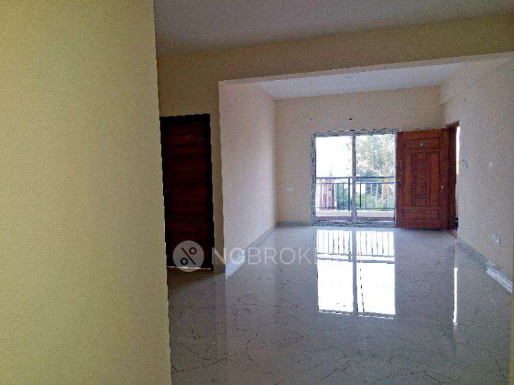 2 BHK Flat In 13 Swadesh Greenwoods, Gulmohar Layout for Rent  In Horamavu