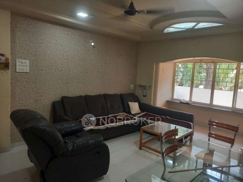 Shared Room for Male In 2 BHK  In Agrasen Society, Koregaon Park In Koregaon Park