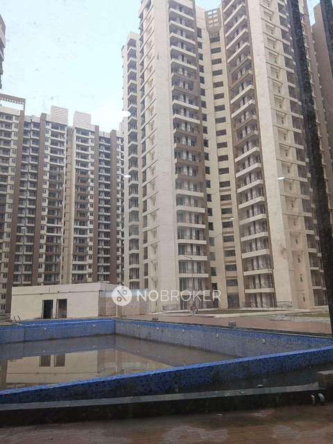 3 BHK Flat In Amrapali Golf Homes For Sale  In , Sector 4