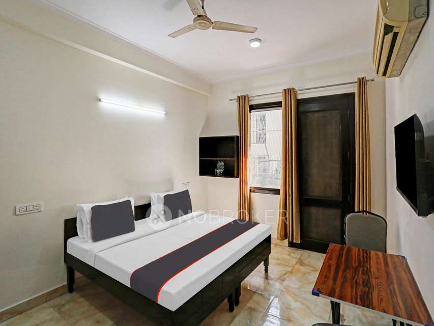 PG for Anyone in Sector 57