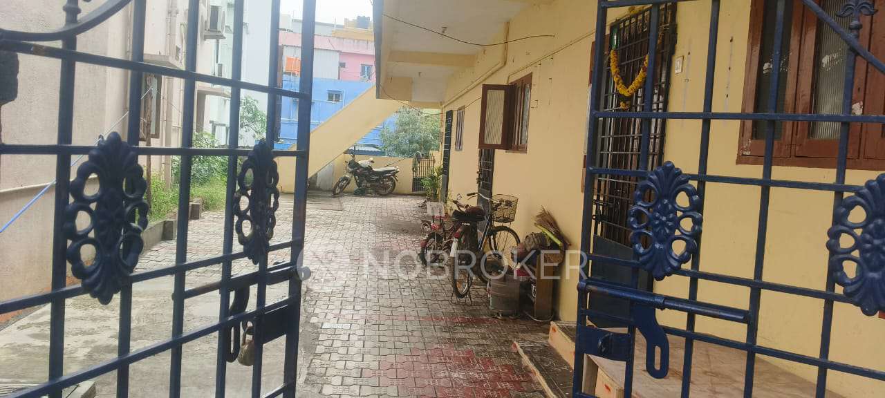 4+ BHK House For Sale  In Padappai