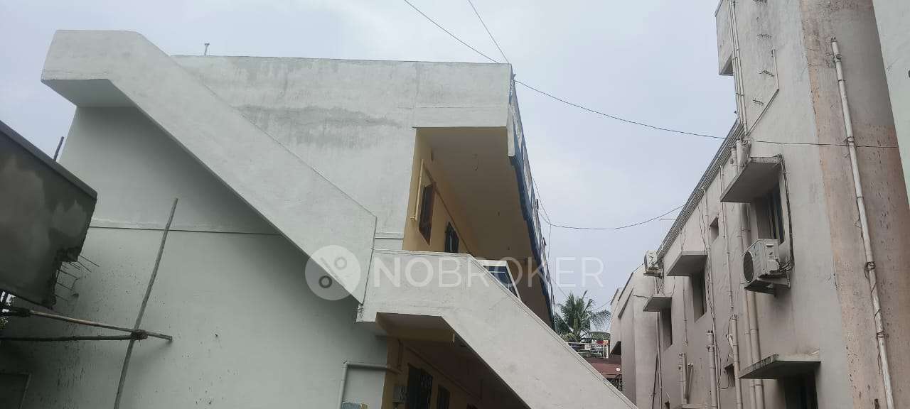 4+ BHK House For Sale  In Padappai
