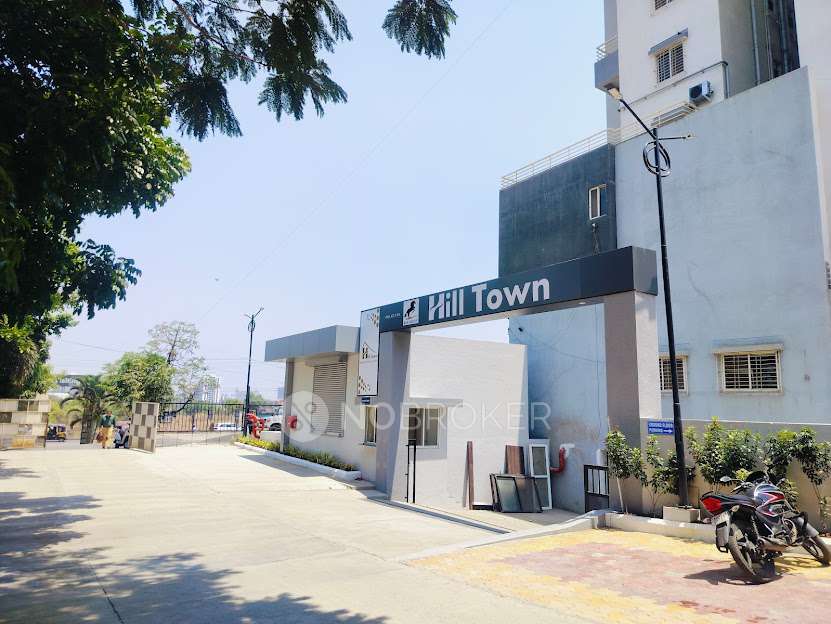 2 BHK Flat In Hill Town, Pisoli, Pisoli for Rent  In Pisoli