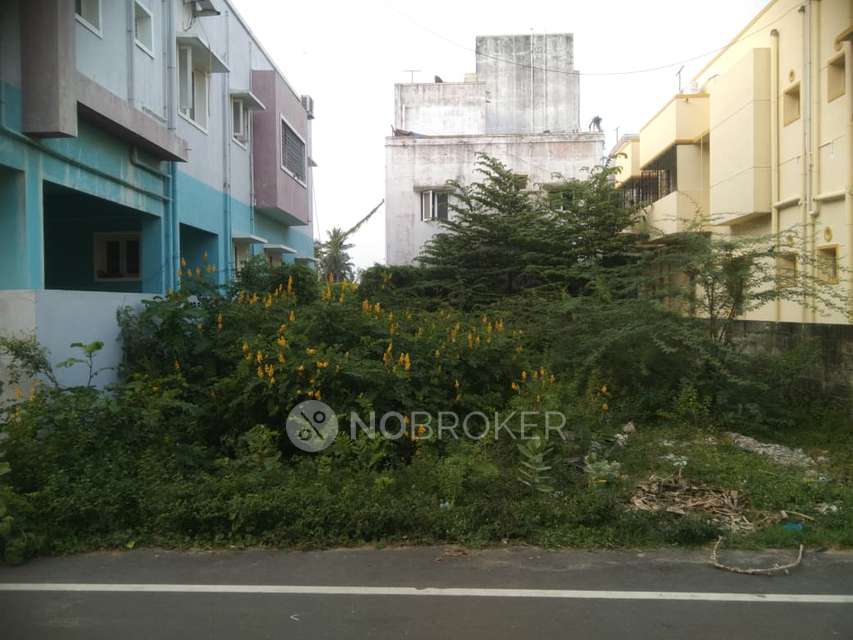 Plot For Sale  In Semmancheri