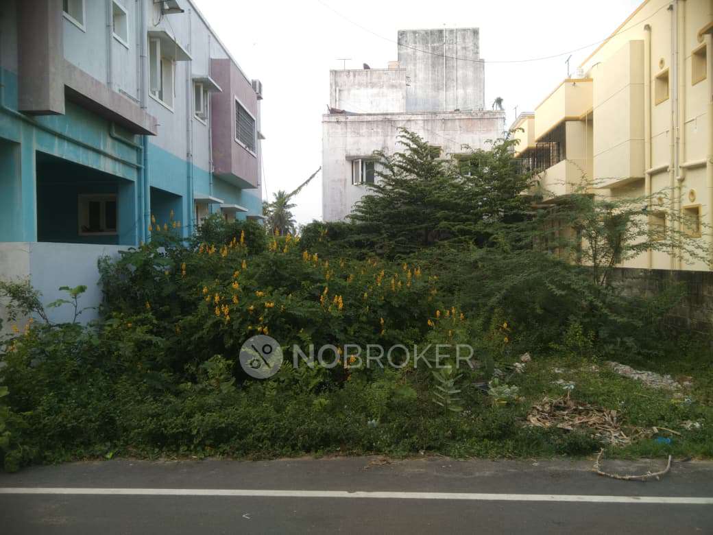 Plot For Sale  In Semmancheri