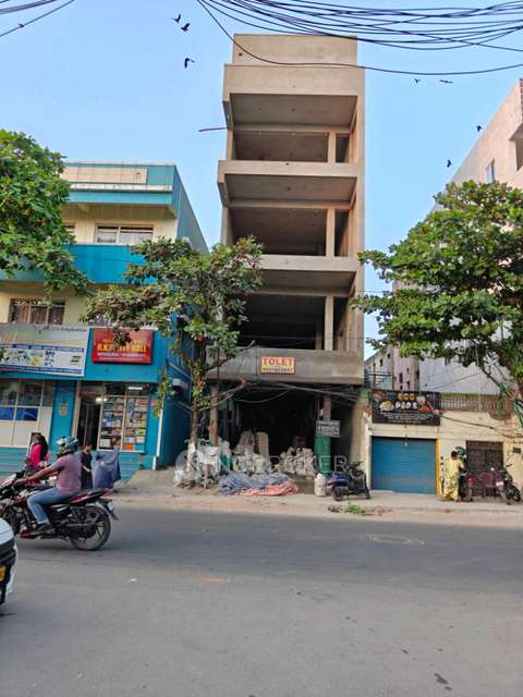 Showroom in 5852+95h 34/7, 34/7, S Mada St, Tirumala Avenue, Tirumalai Avenue, Rajakadai, Tiruvottiyur, Chennai, Tamil Nadu 600019, India, Chennai for Rent 